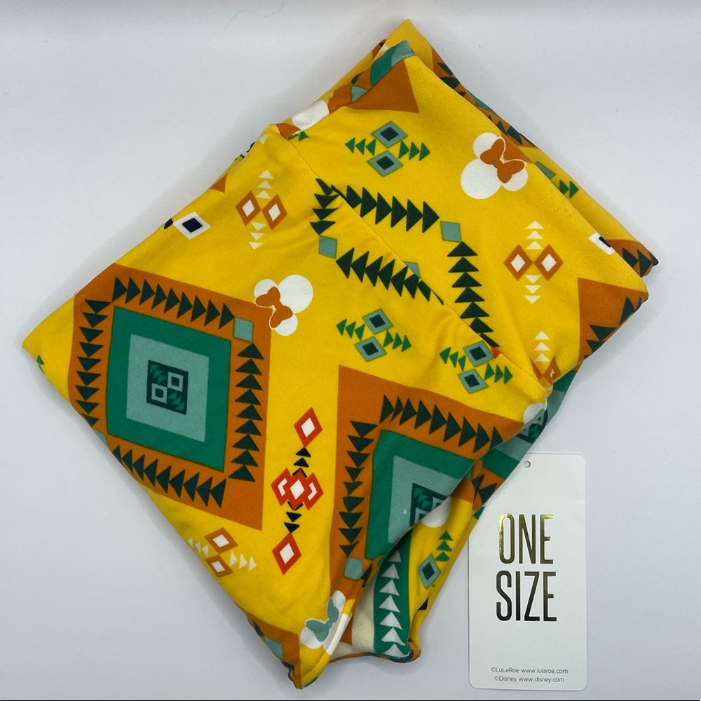 Lularoe Disney OS leggings